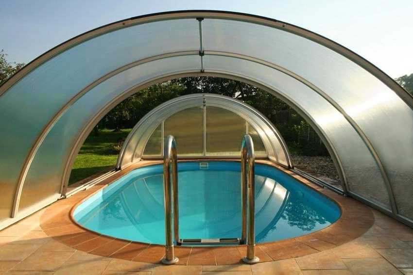 крыша для бассейна из поликарбоната